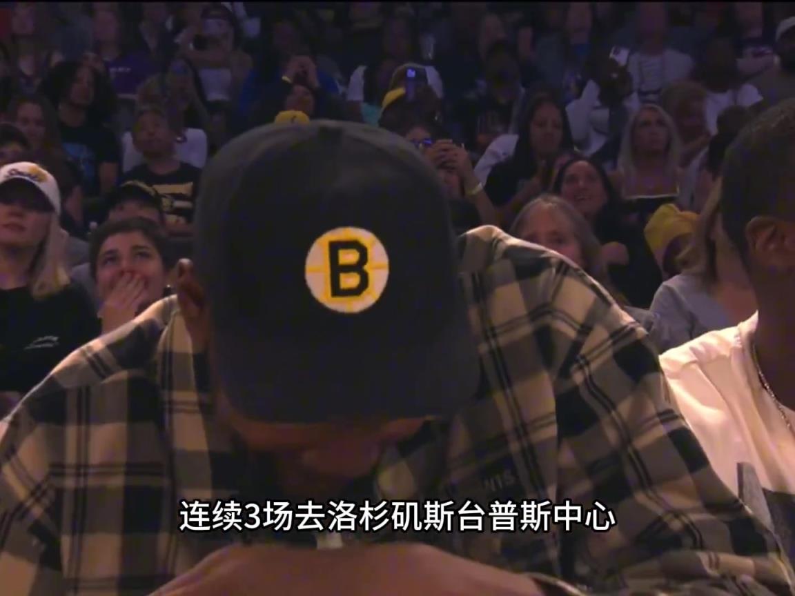 KD凡心大動？連續(xù)三場盯梢火花隊皮衣布林克庫里‘準(zhǔn)妹夫’上線？